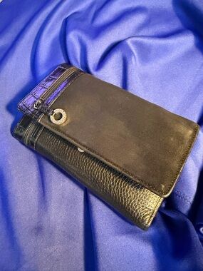 Brighton Black Leather & Suede Bifold Wallet croc embossed trifold